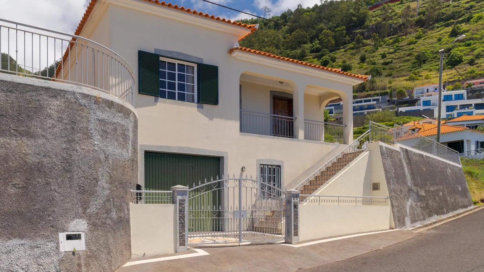 Familia Teixeira House By Ah Villa Arco da Calheta  Holiday home